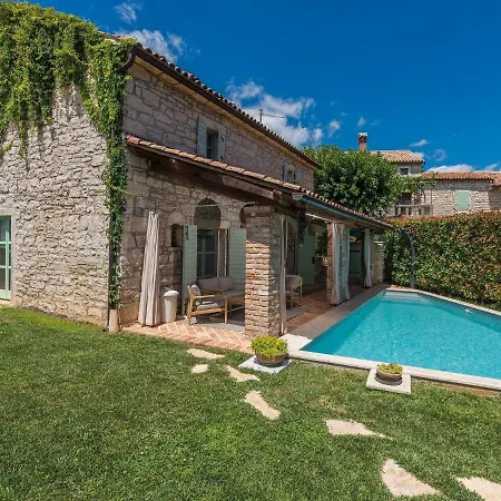Pakich Villa *